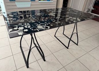 Glass Diner Table