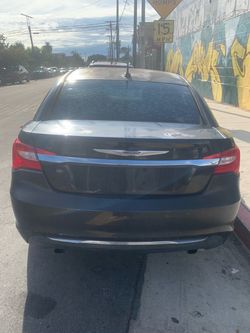 2011 Chrysler 200