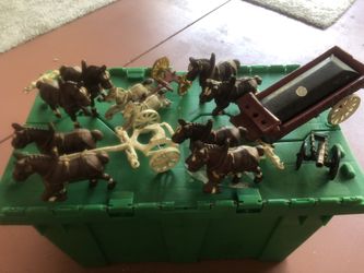 Vintage Cast Iron Horses With Carriage