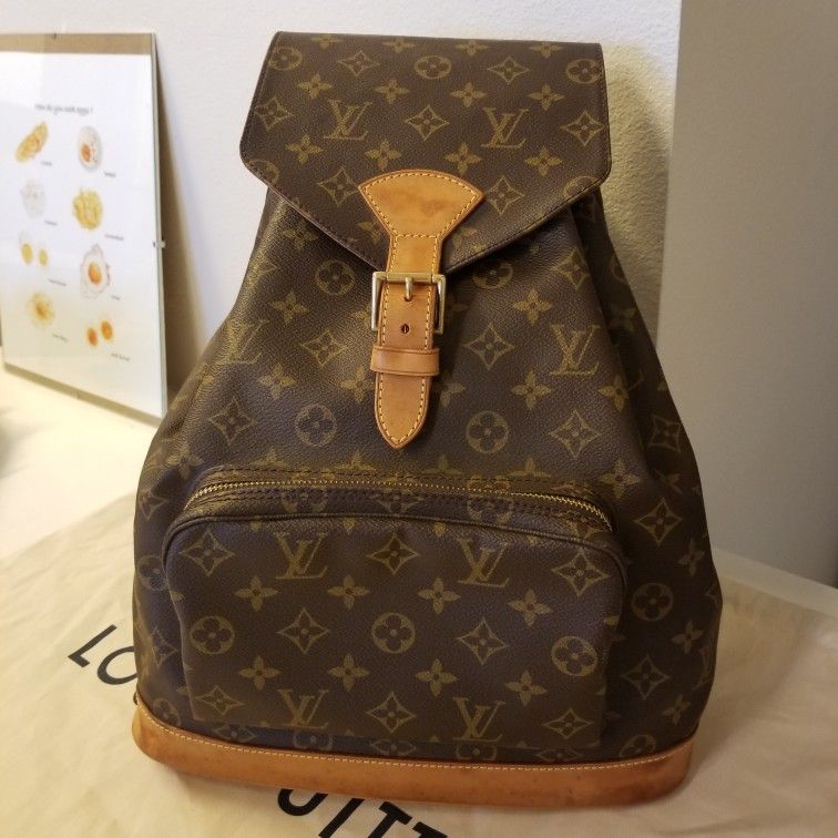 AUTHENTIC Louis Vuitton Montsouris Monogram GM Backpack PREOWNED