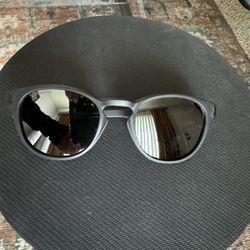 Maui Jim Unisex Sunglasses. Mirrored  Item# B822-02MG 