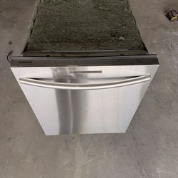 Diswasher