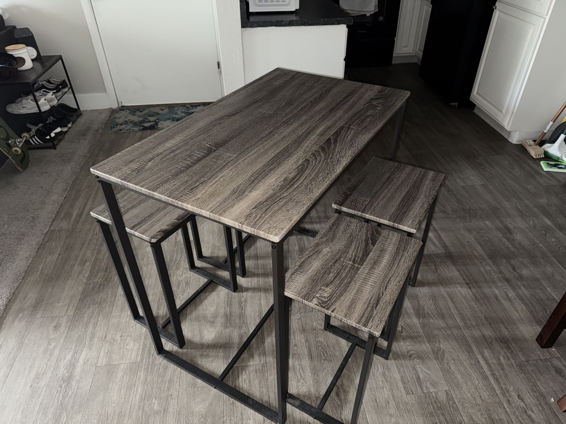 Dining Table With Chairs