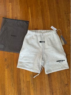 essential shorts