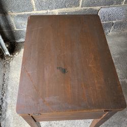 Singer Sewing Machine 