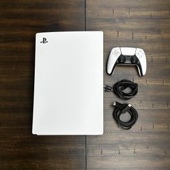 PS5 Disc Edition – Smooth Performance, Complete Setup
