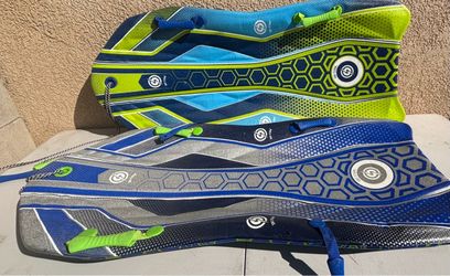 Snow sleds