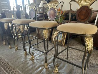 Set of 4 Ashley stools