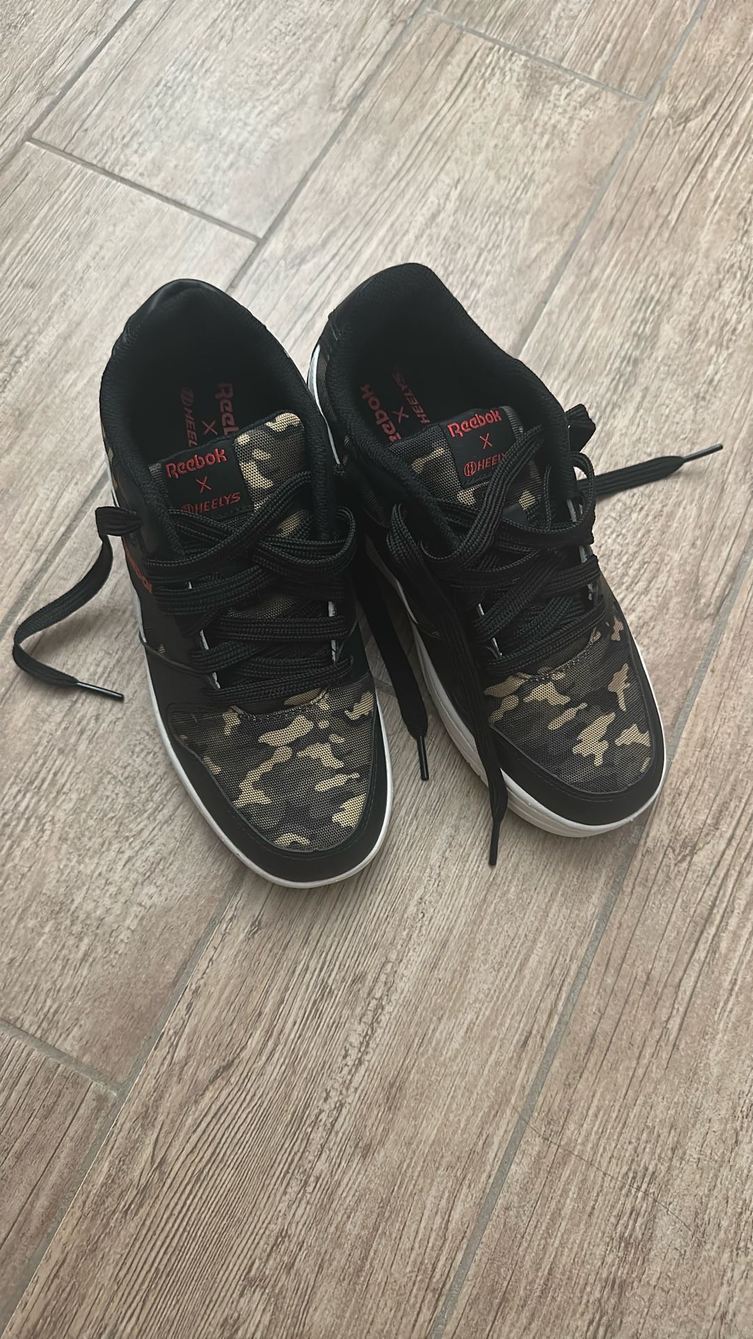 Reebok Heelys
