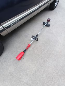 Milwaukee
M18 Brushless 18V 16in. Cordless Battery Powered String Trimmer (Tool-Only)