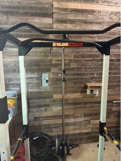 Weightlifting Equipment