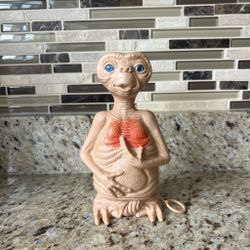 Vintage 1982 LJN E.T. The Extra-Terrestrial 7" Talking Pull String Figure Toy