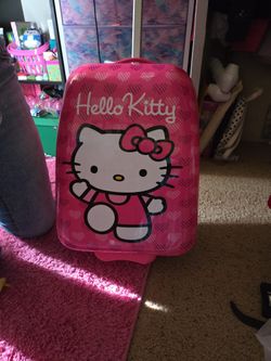 Hello Kitty Kids Suitcase