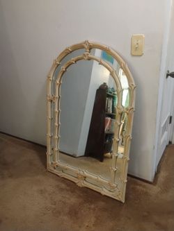 Big Ol nice Mirror