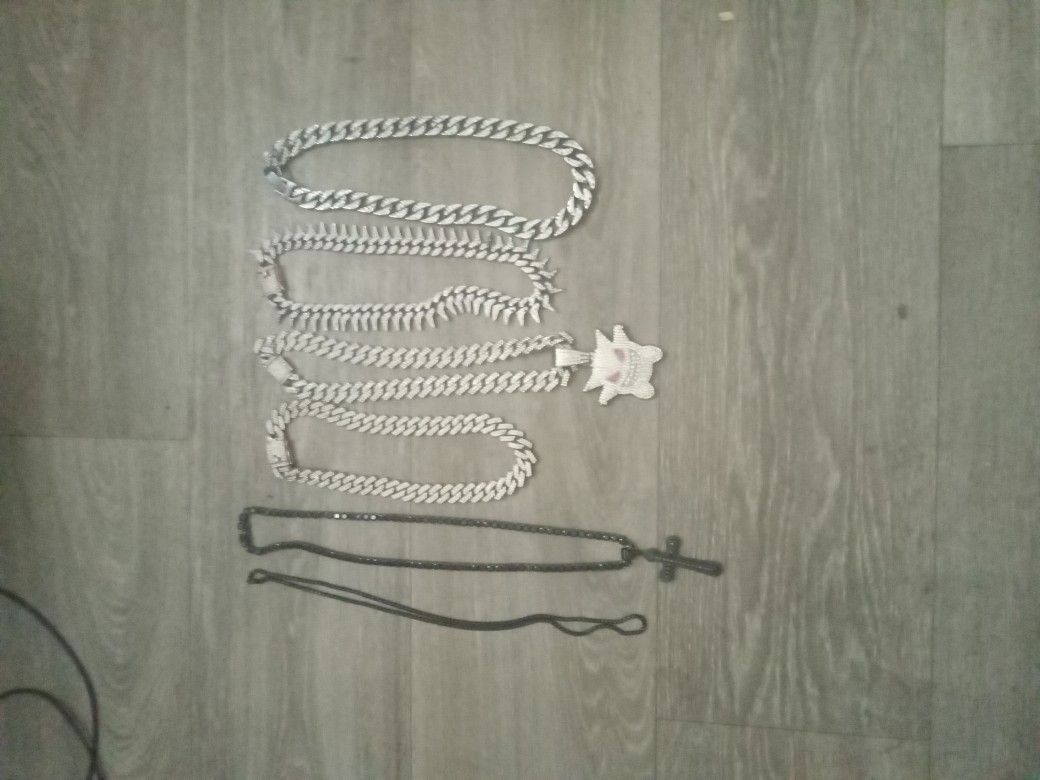 5 Chains