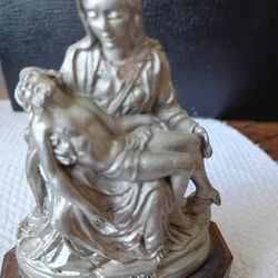  Pieta Status Made In Italy Peltro Wooden Base
