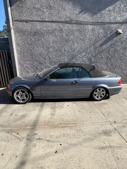 2000 BMW 323i