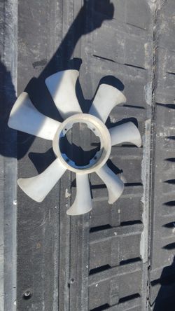 90-94 z32 300zx Engine Fan