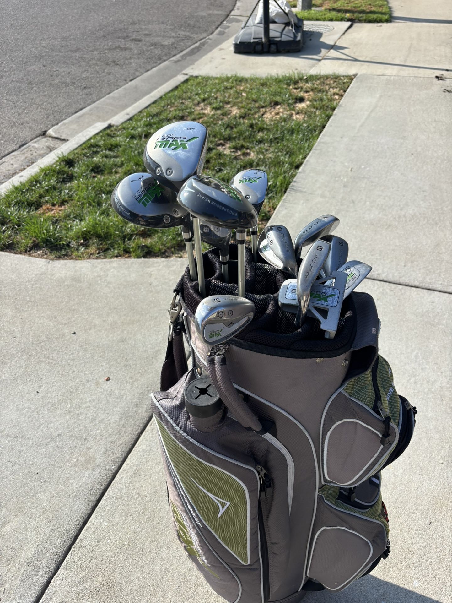 Ladies, Golf Clubs With Bag Right Handed In Golf Club Covers, Tease And Miscellaneous