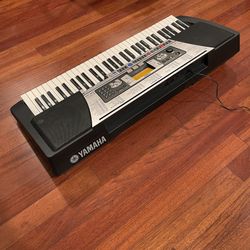 Yamaha PSR-350 Keyboard Workstation / Arranger for Sale in