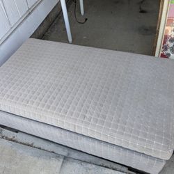 Xtra Large Ottoman 