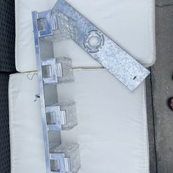 Bathroom Wall Four Lights Fixtures 