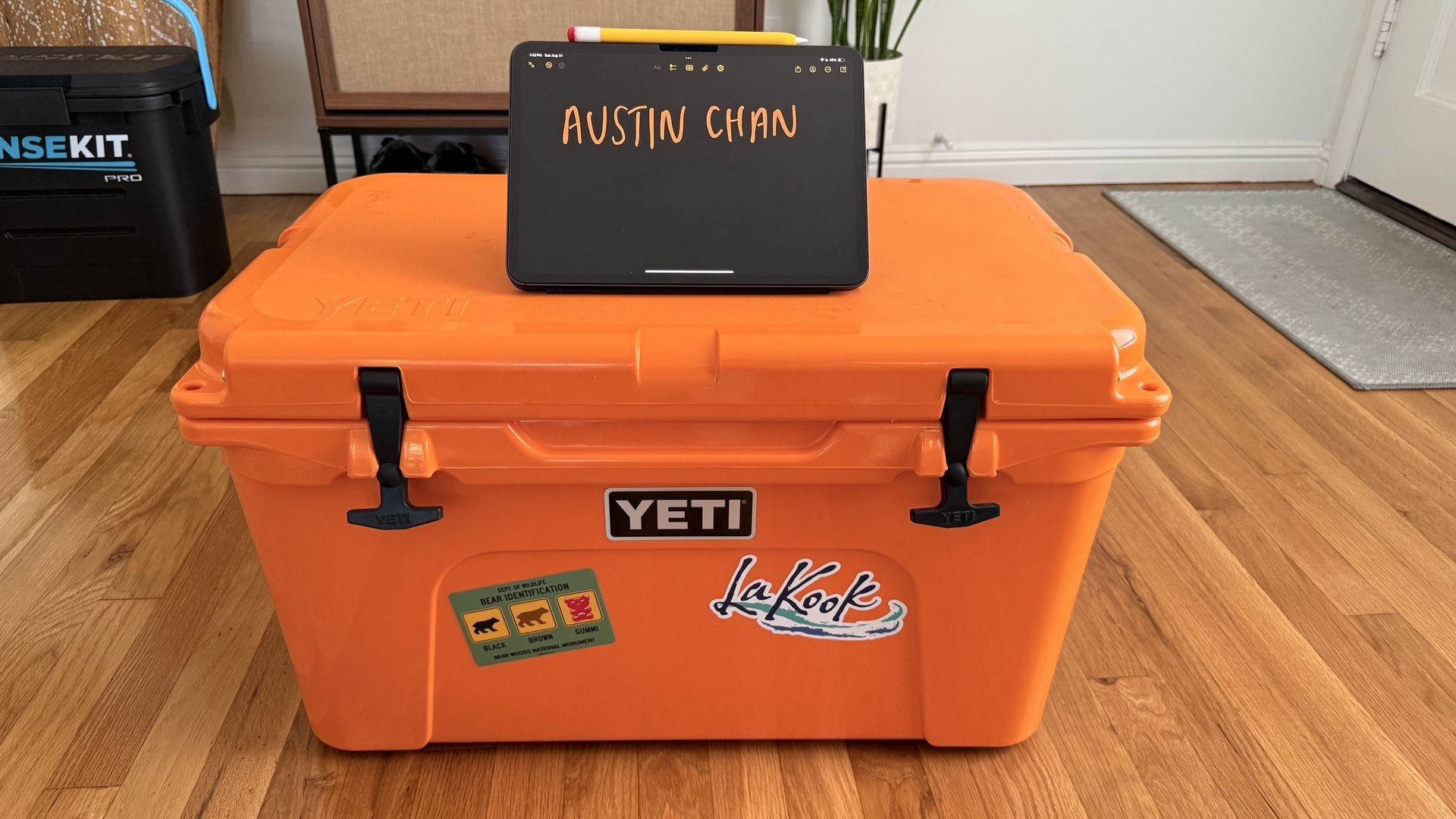 Yeti Tundra 45 Cooler King Crab Orange KCO