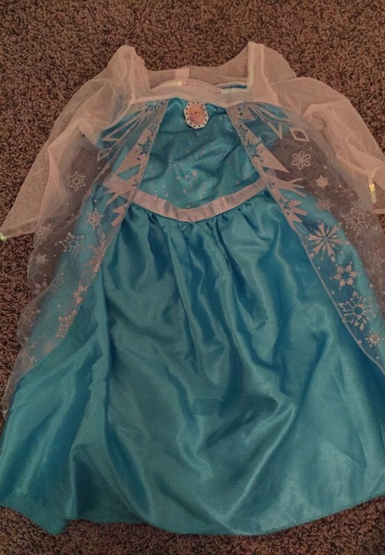 Elsa size 4-6X