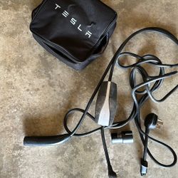 Tesla charging cable with extension