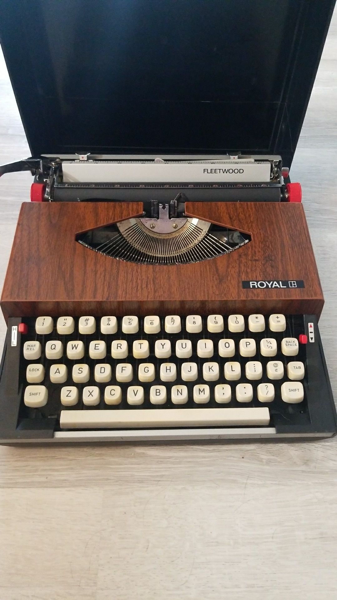 Royal Fleetwood Typewriter