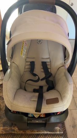 Maxi-Cosi Infant Car Seat
