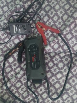 Portable jumper cables with charger