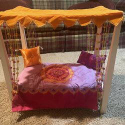 American Girl Doll Julie Canopy Bed 