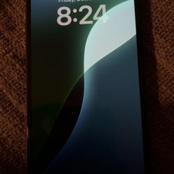 iPhone 16 E