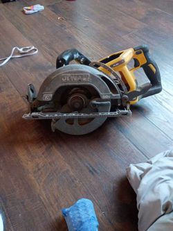 DeWalt 60v circular saw
