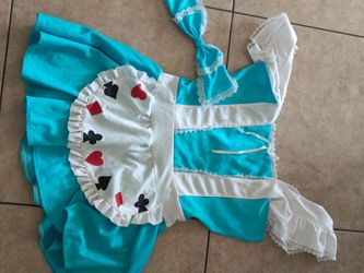 Costume
