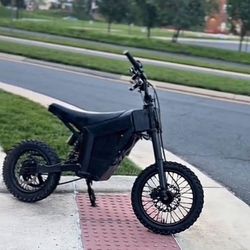 All Black Tuttio