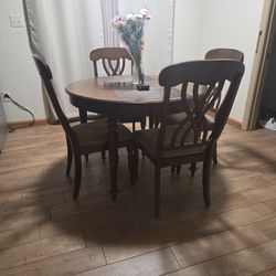 Gorgeous vintage dining set