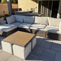 Outdoor furniture set 6 pcs 250 obo.