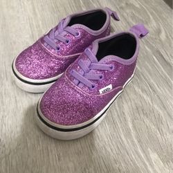 Vans Size 5 Like New!