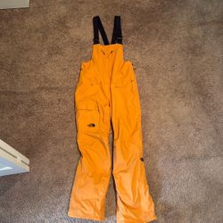 North Face snow pants - women’s medium 