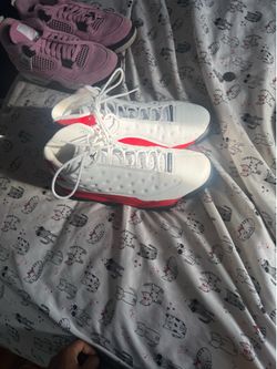 jordan 13’s red & white size 10.5