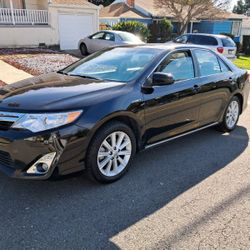2014 Toyota Camry Hybrid