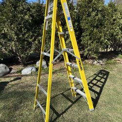 Keller 7 Ft. Fiberglass Step Ladder 777