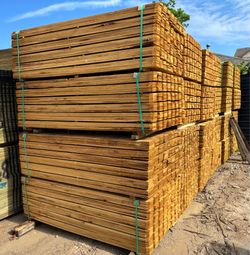$1.49🔥6FT TREATED PINE PICKETS #2