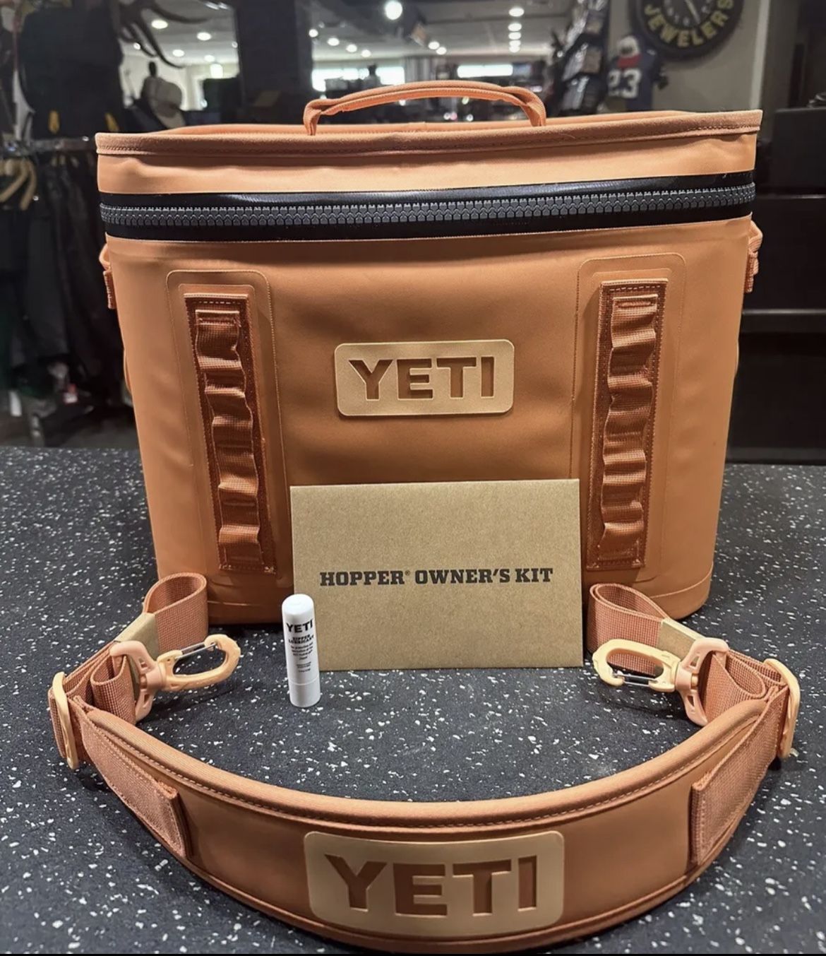 Yeti High Desert Clay Hopper Flip 18 Soft Cooler