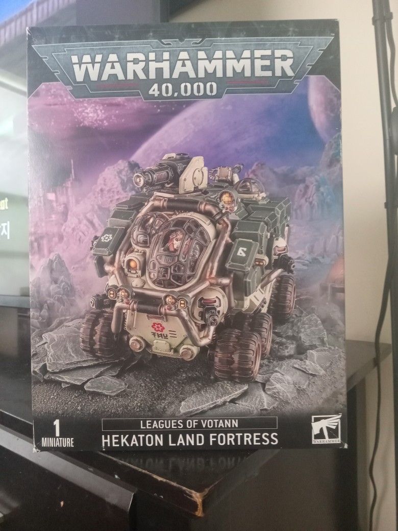 Warhammer 40k Leagues Of Votann Hekaton Land Fortress Model Kit