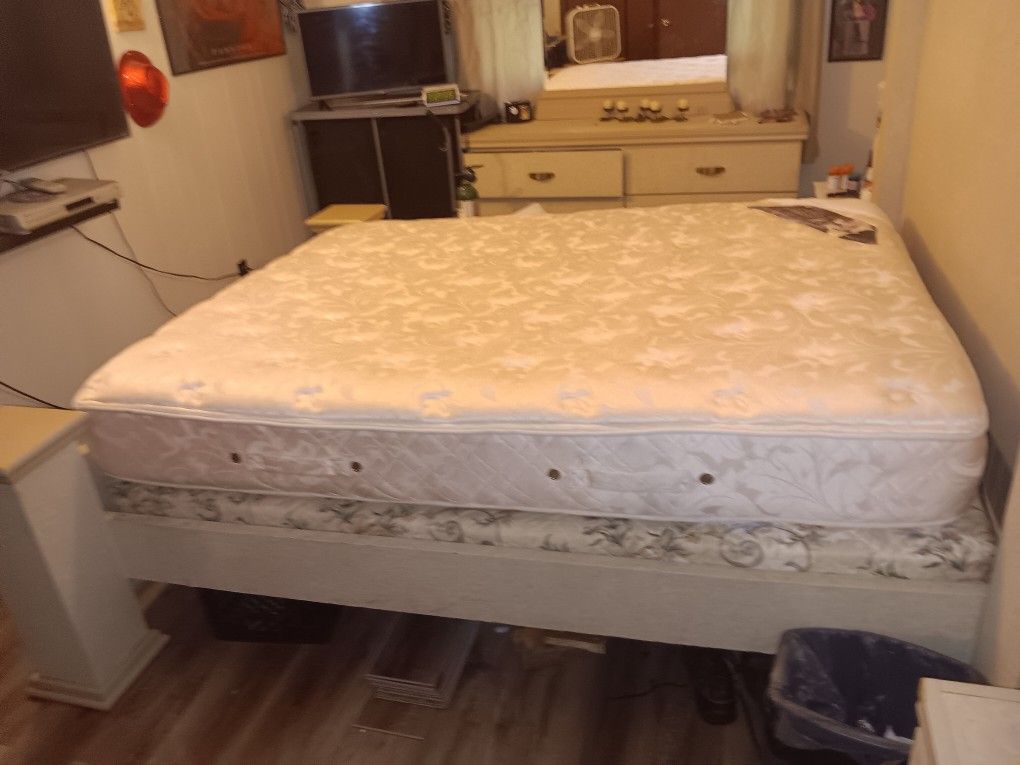 Queen Matress