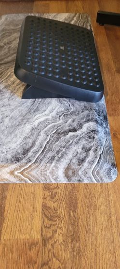 Adjustable Footrest With Paid Of Detachable Desk Armrests