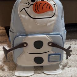 Olaf Loungefly Backpack And Wallet